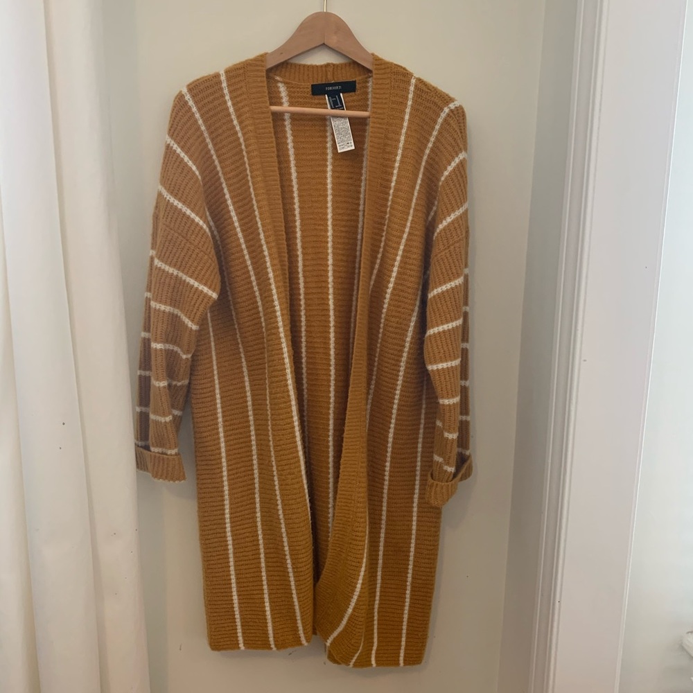 Long cardi